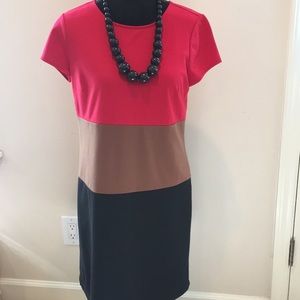 LOFT block dress 10p